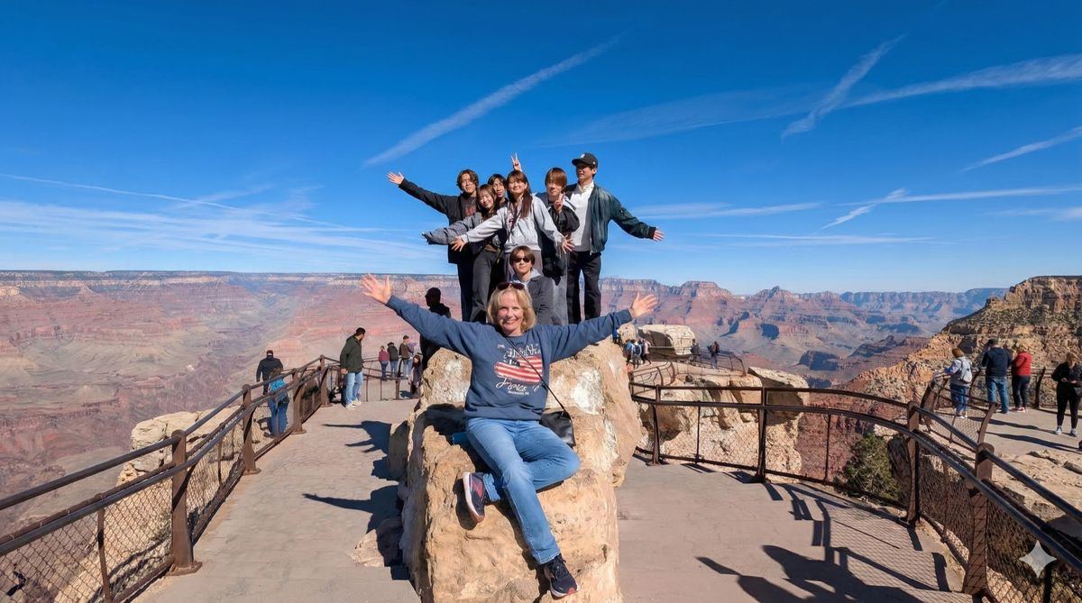 USH host family with students